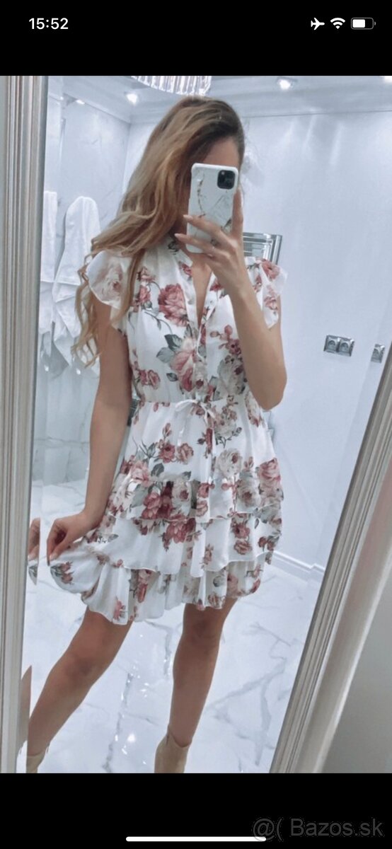Letné kvetinové šaty