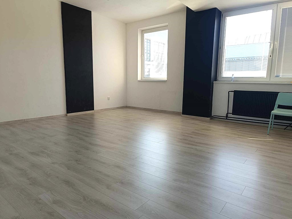 Obchodné priestory, Žilina - Vlčince, 36 m2