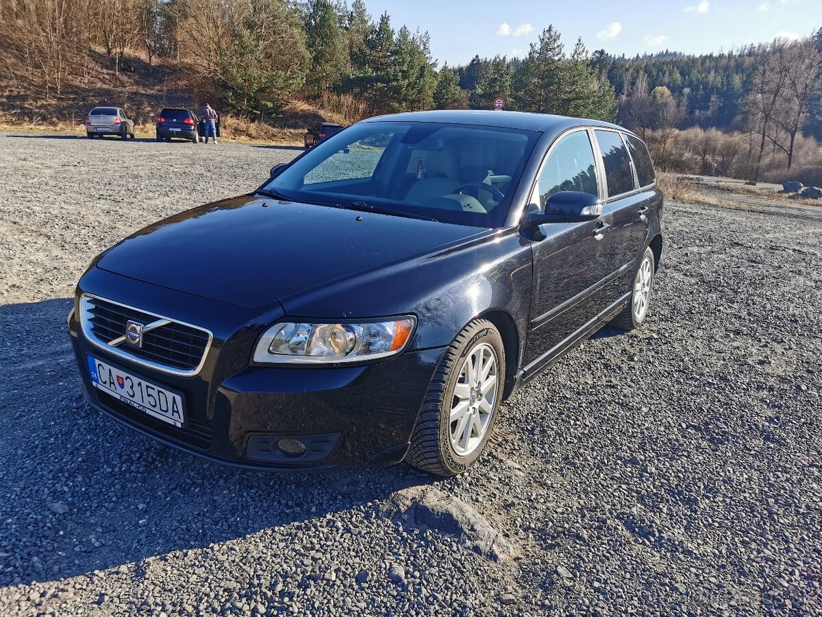 Predám VOLVO V50 2.0D 2008 100kW