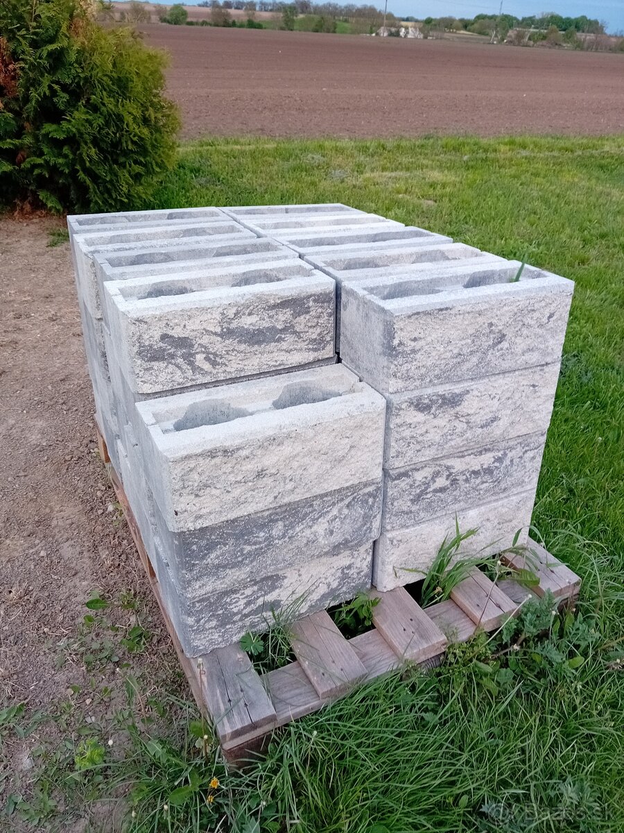 Plotive tvárnive