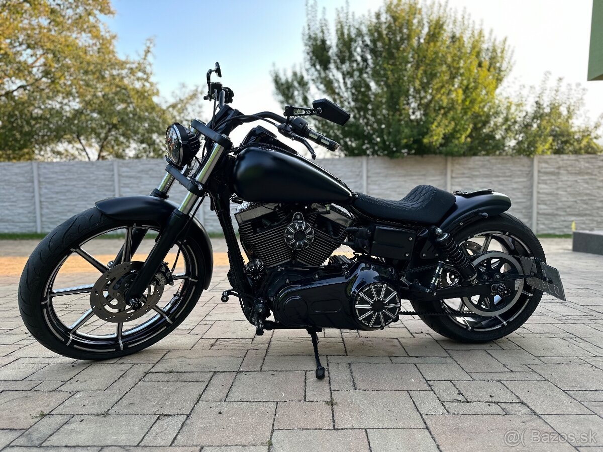 Harley Davidson Dyna Custom