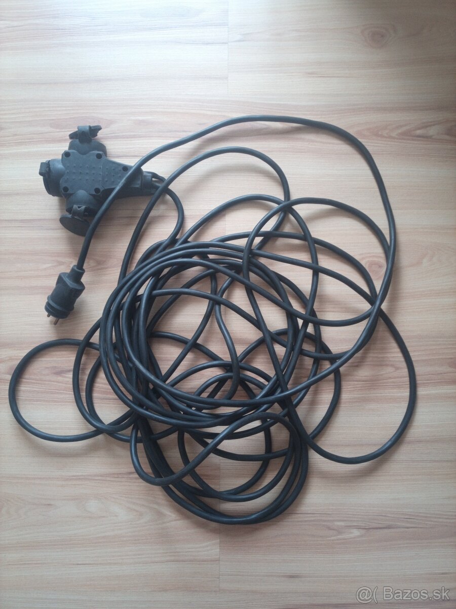 Predlžovačka 15m Guma/2,5mm Meď odolné koncovky