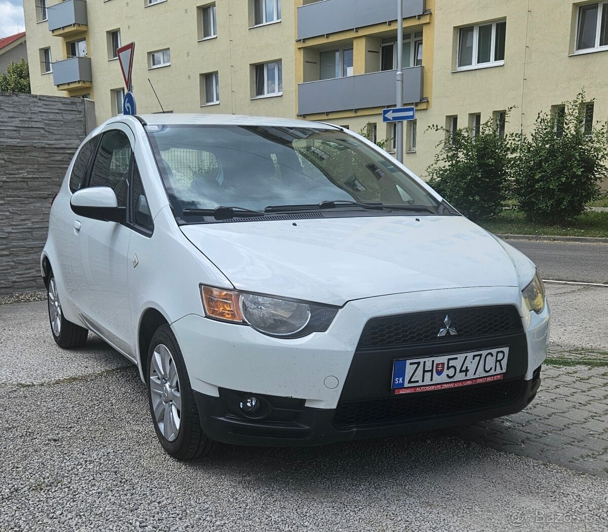 Mitsubishi Colt 1.3 - benzín