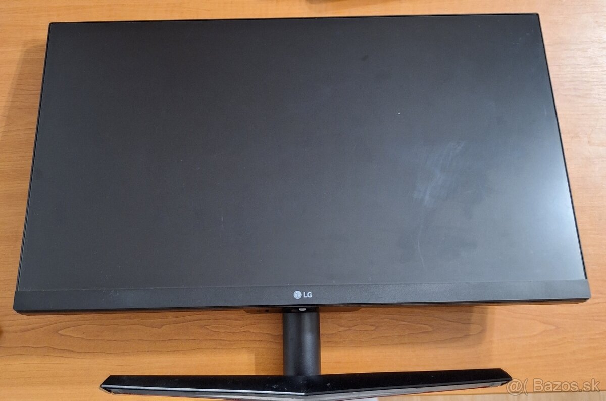 LG monitor