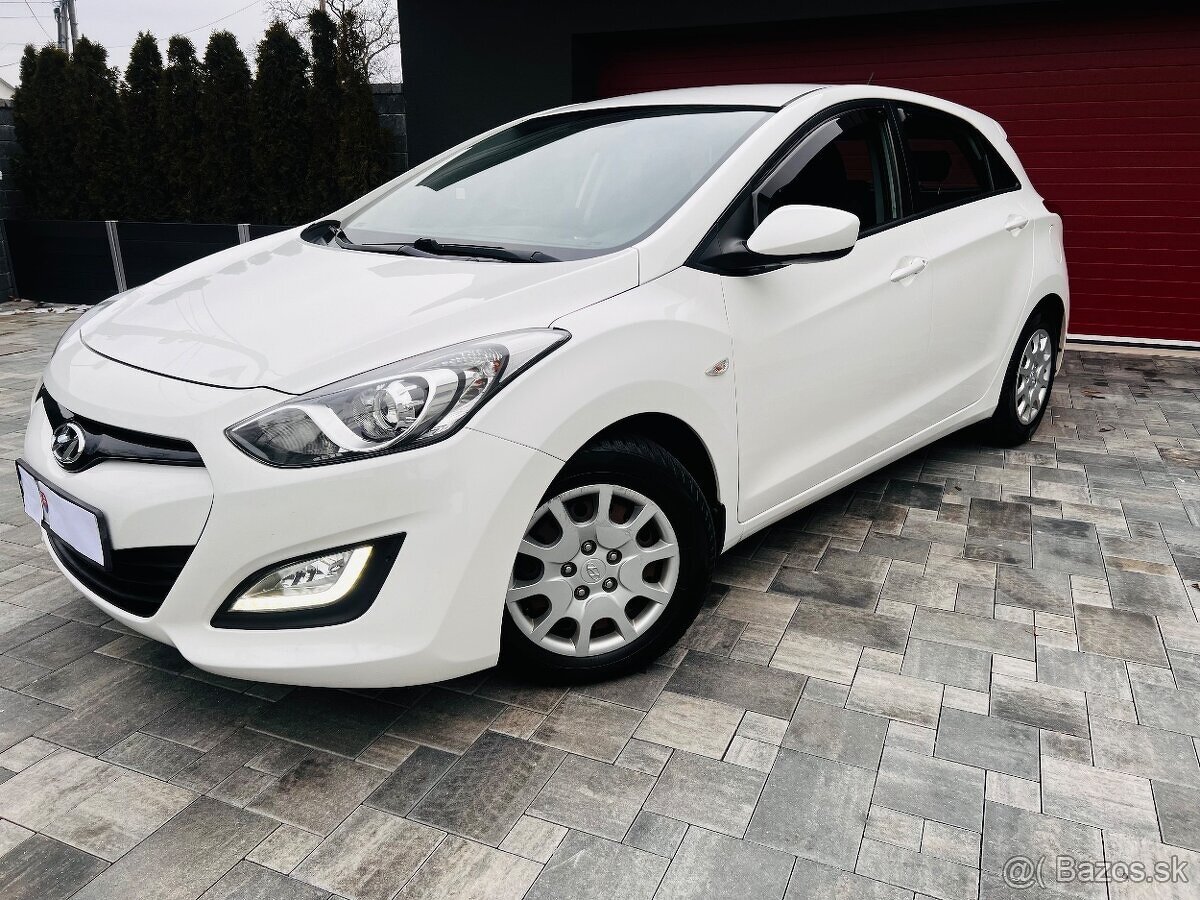 Hyundai i30 benzin