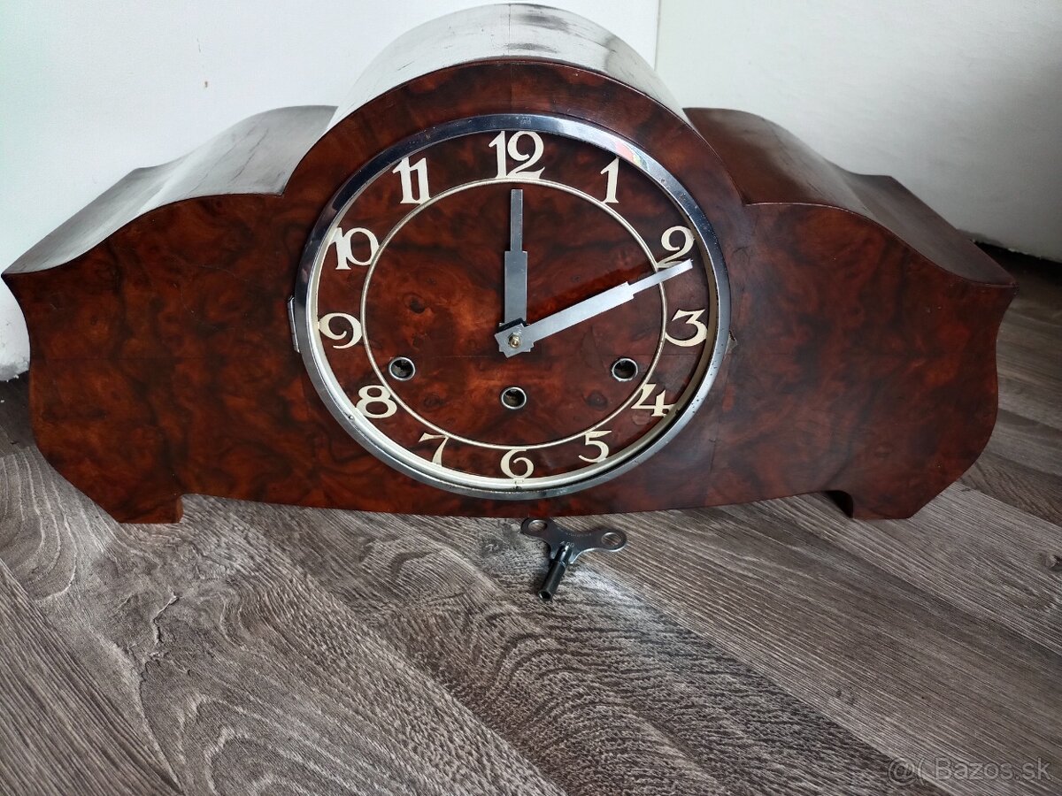 Krbové stolní hodiny Německo starožitný