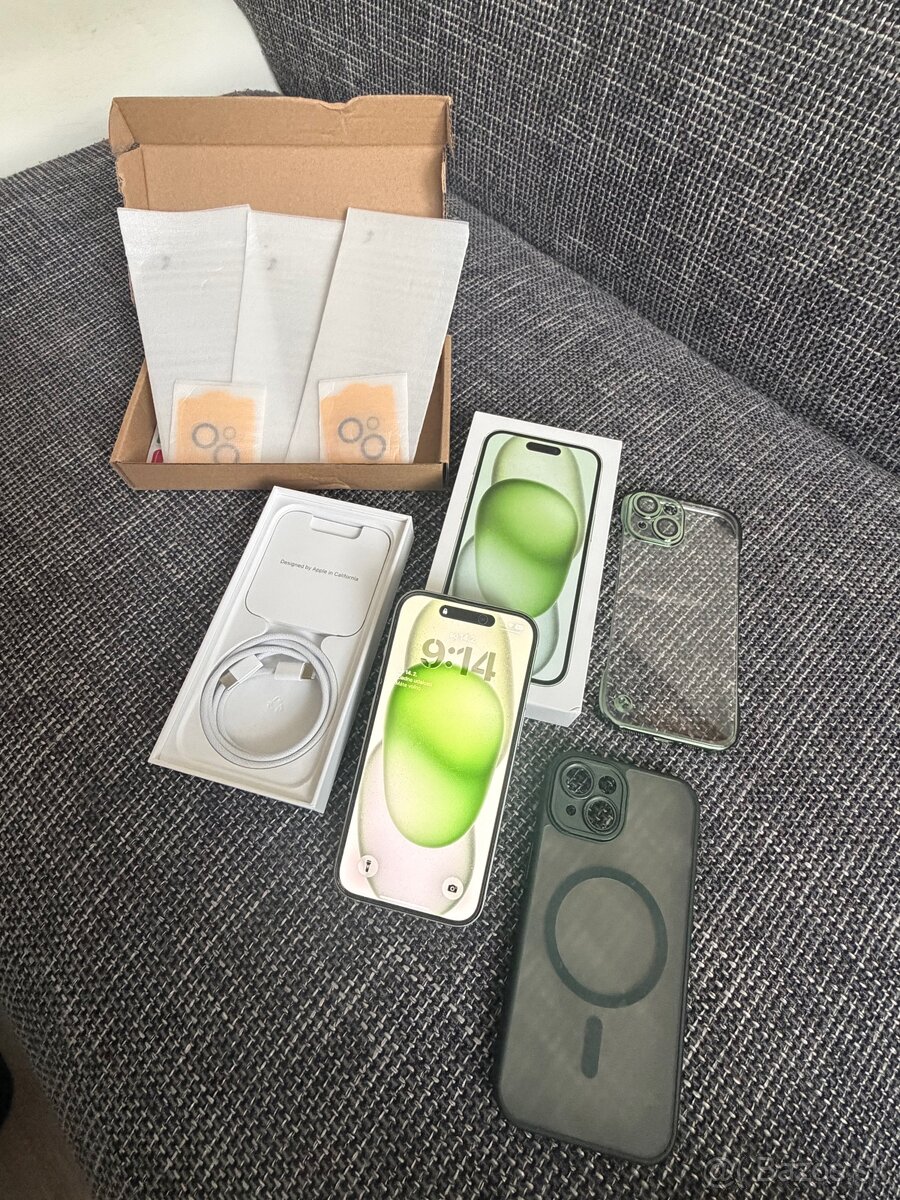 iPhone 15/128 GB. (Zdravie 99%)