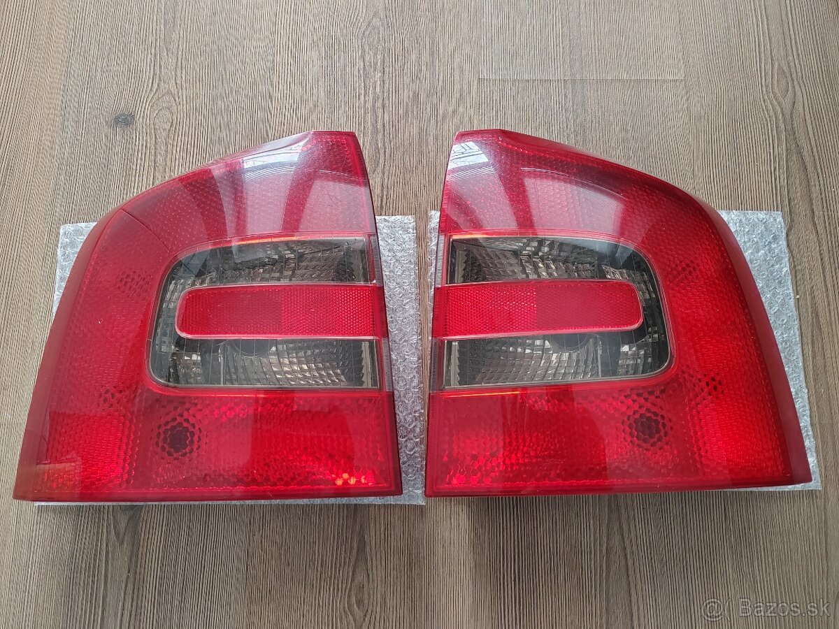 Škoda Octavia 2 combi zadné svetlá