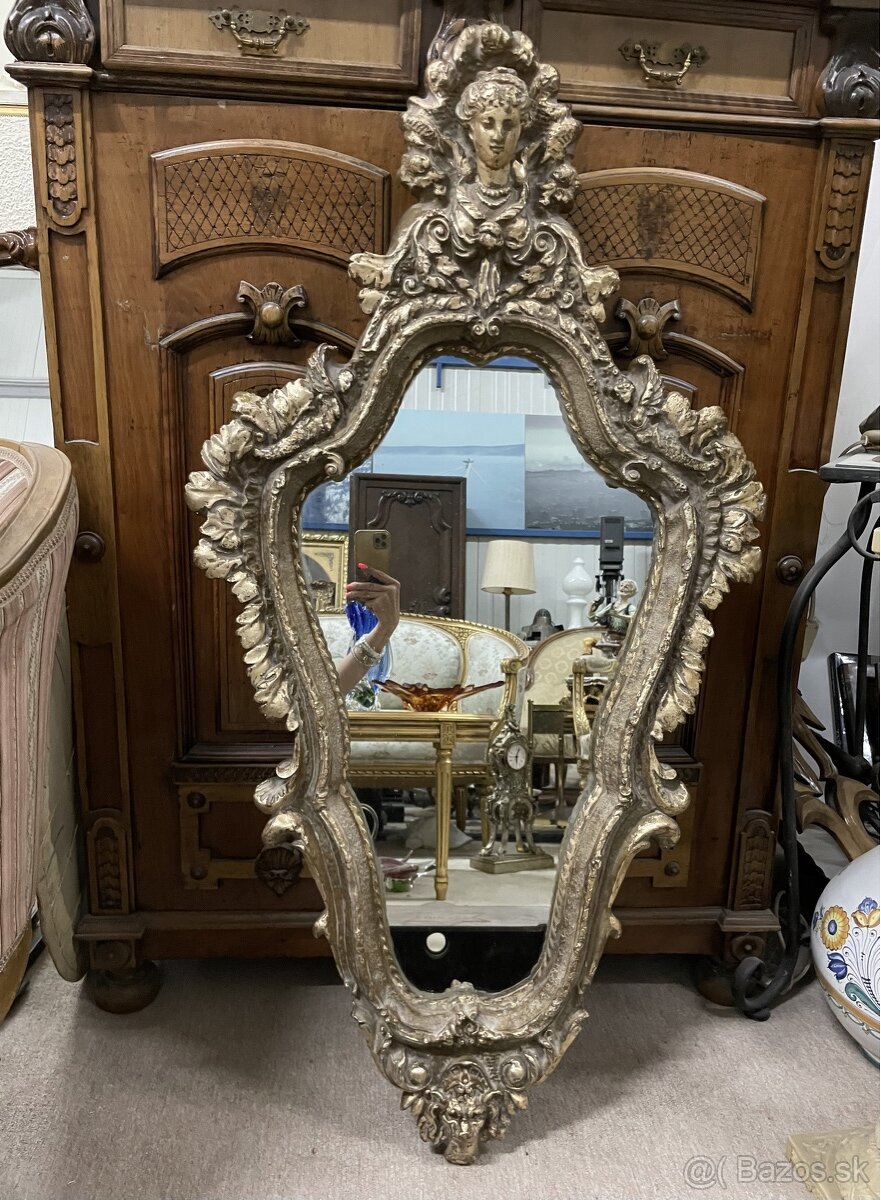 luxusné rezbované staré zrkadlo