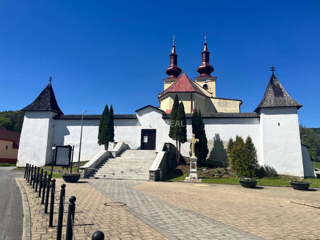 PREDAJ:RD+pozemok 914 m2 ZA CENU BYTU;Divín-Lučenec;88.000 €