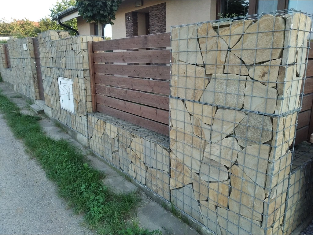 kamen pieskovec