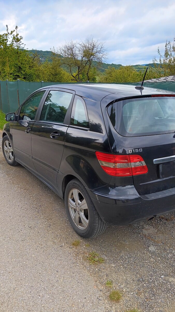 Mercedes Benz b160
