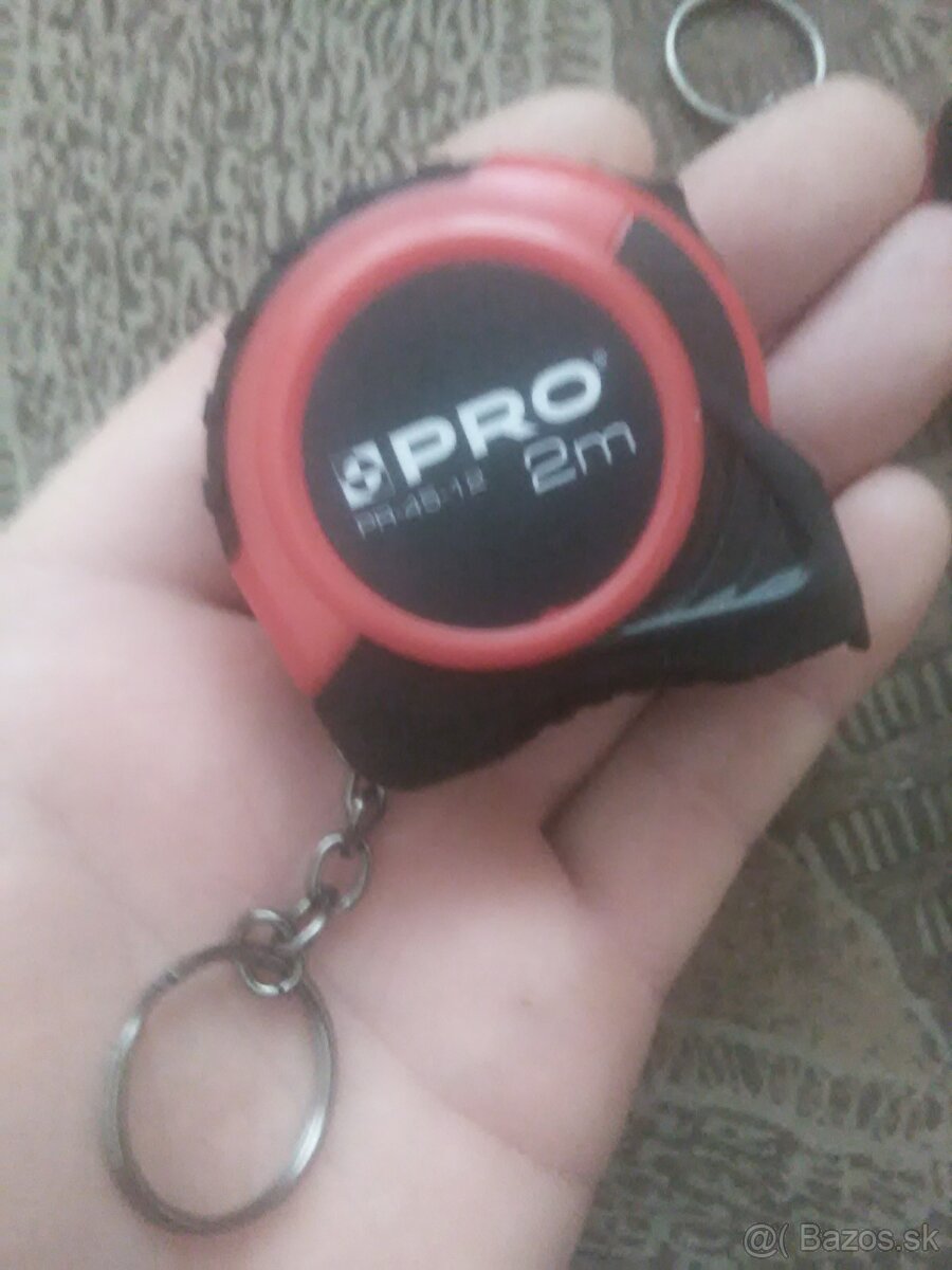 Predám nový 2m meter, kľúčenka