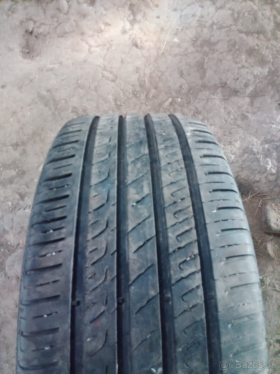Pneumatika 1 ks 225/45r17dezen 6 mm