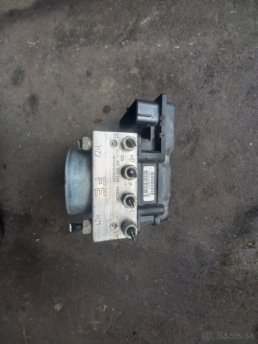Predam ABS na opel