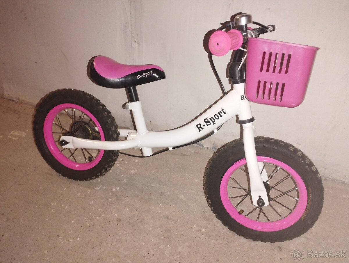 Predám odrážadlo R-Sport bolo ružový.