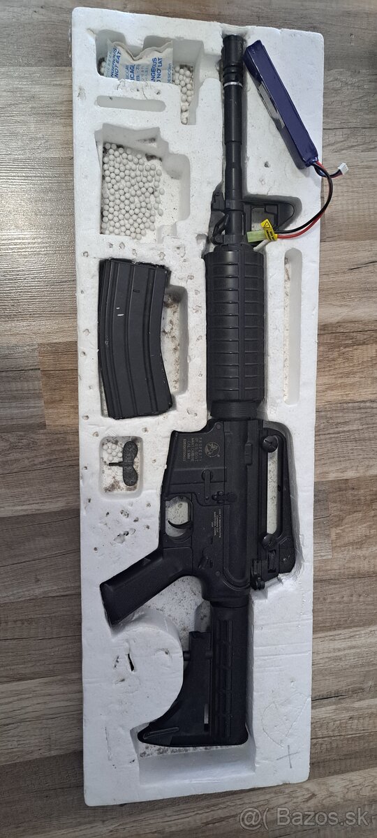 Colt M4A1 carbine