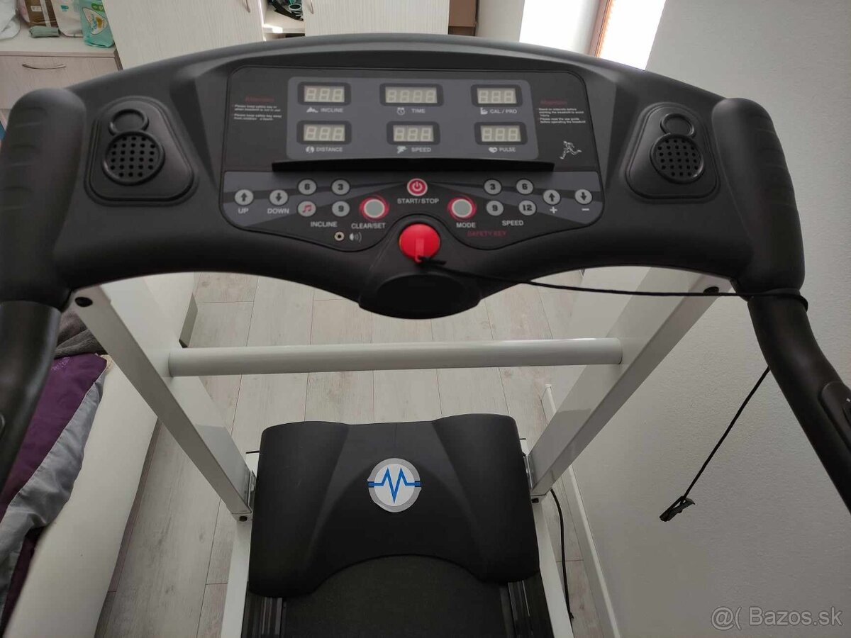 Bežecký pás Master F15