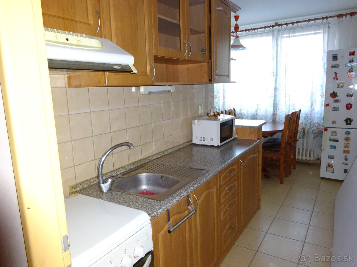 EXKLUZÍVNE 2izb.byt s balkónom Štefánikova trieda, 62m2