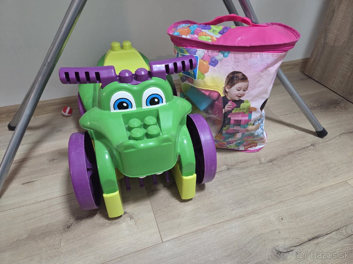 Autíčko a skladačky