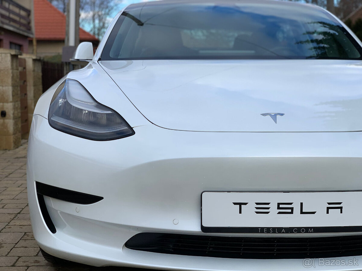 Tesla Model 3 SR+ 225kW 93tis km 09/2019