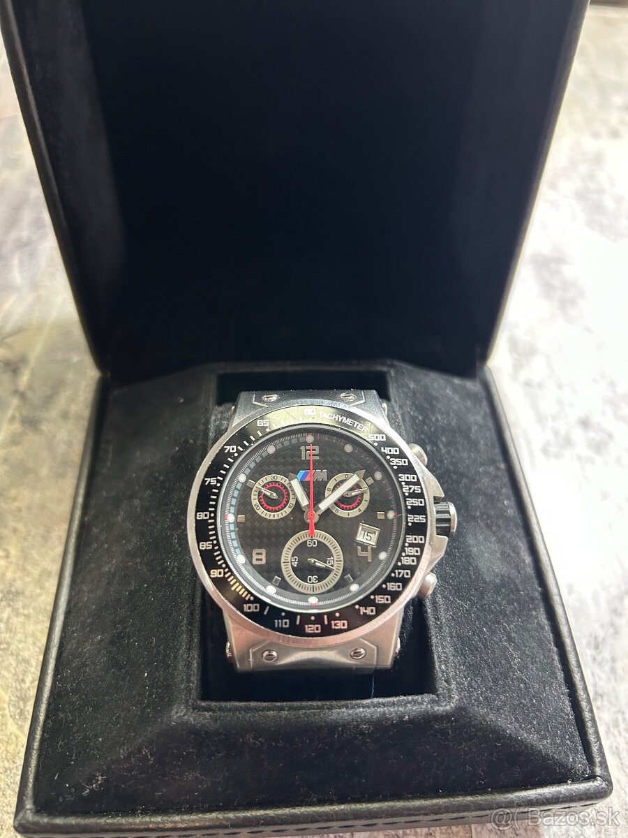 BMW M chronograf