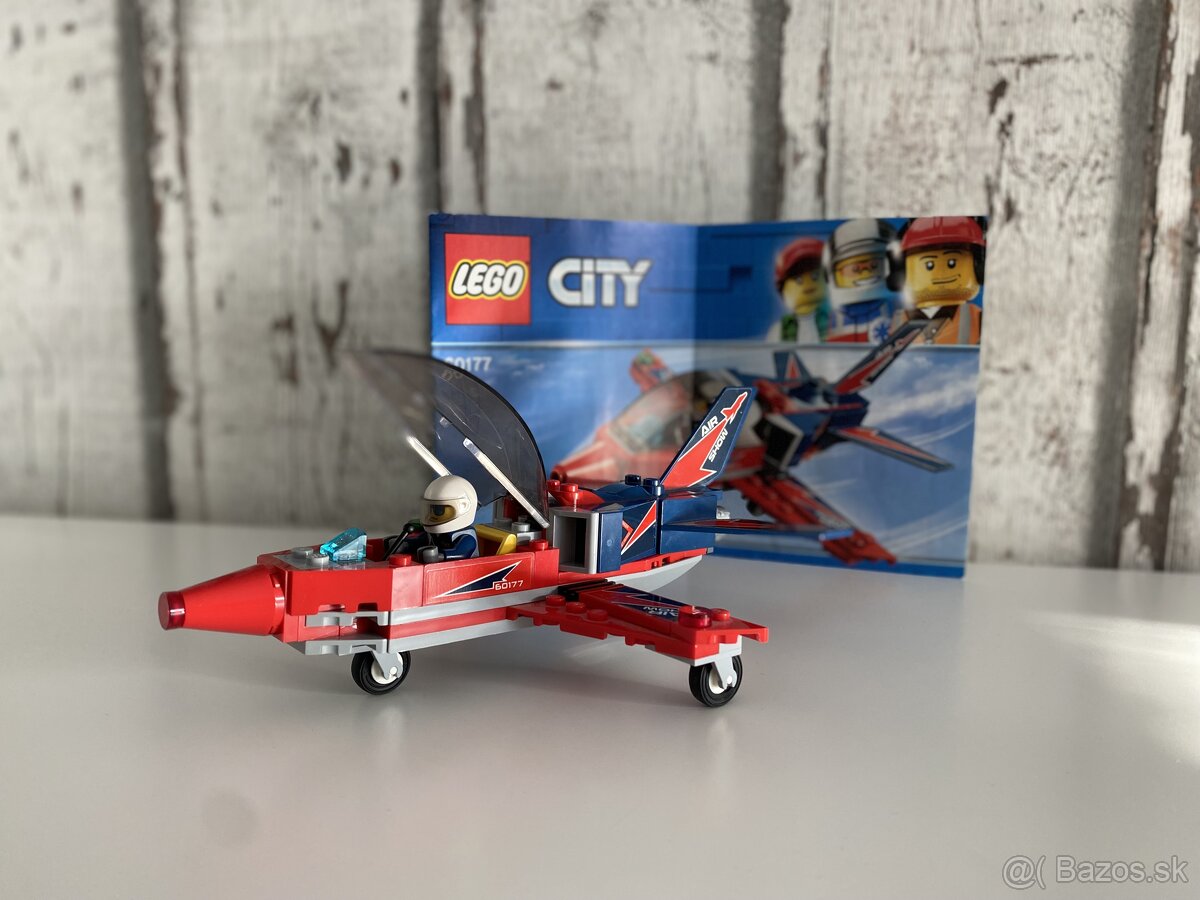LEGO City Great Vehicles 60177 Stíhačka na leteckej šou
