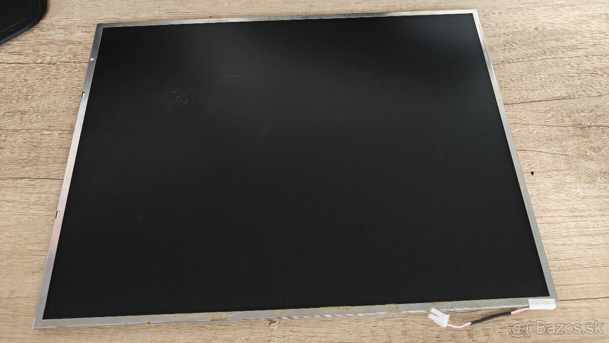 Samsung LTN141XF-L01-Predane