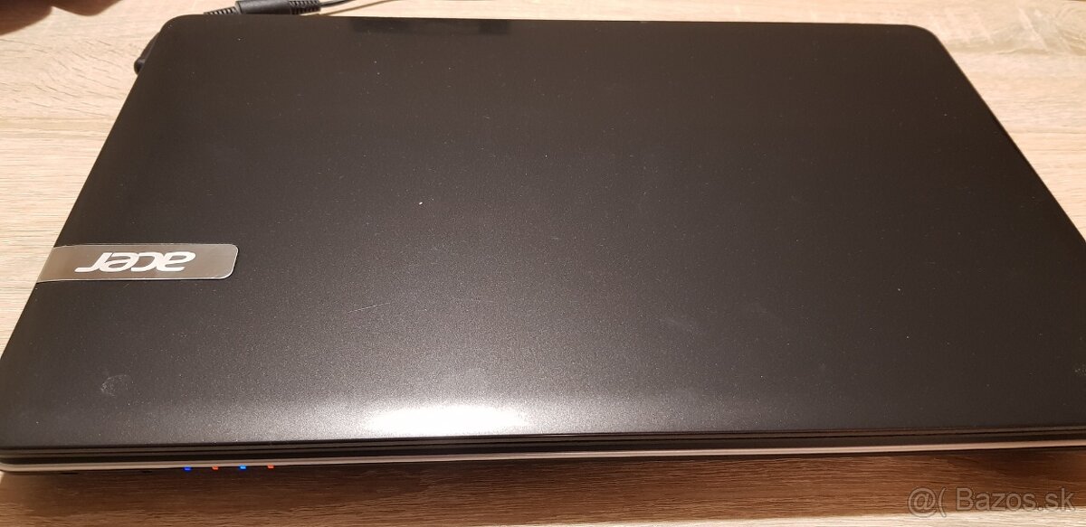 Acer TravelMate P253