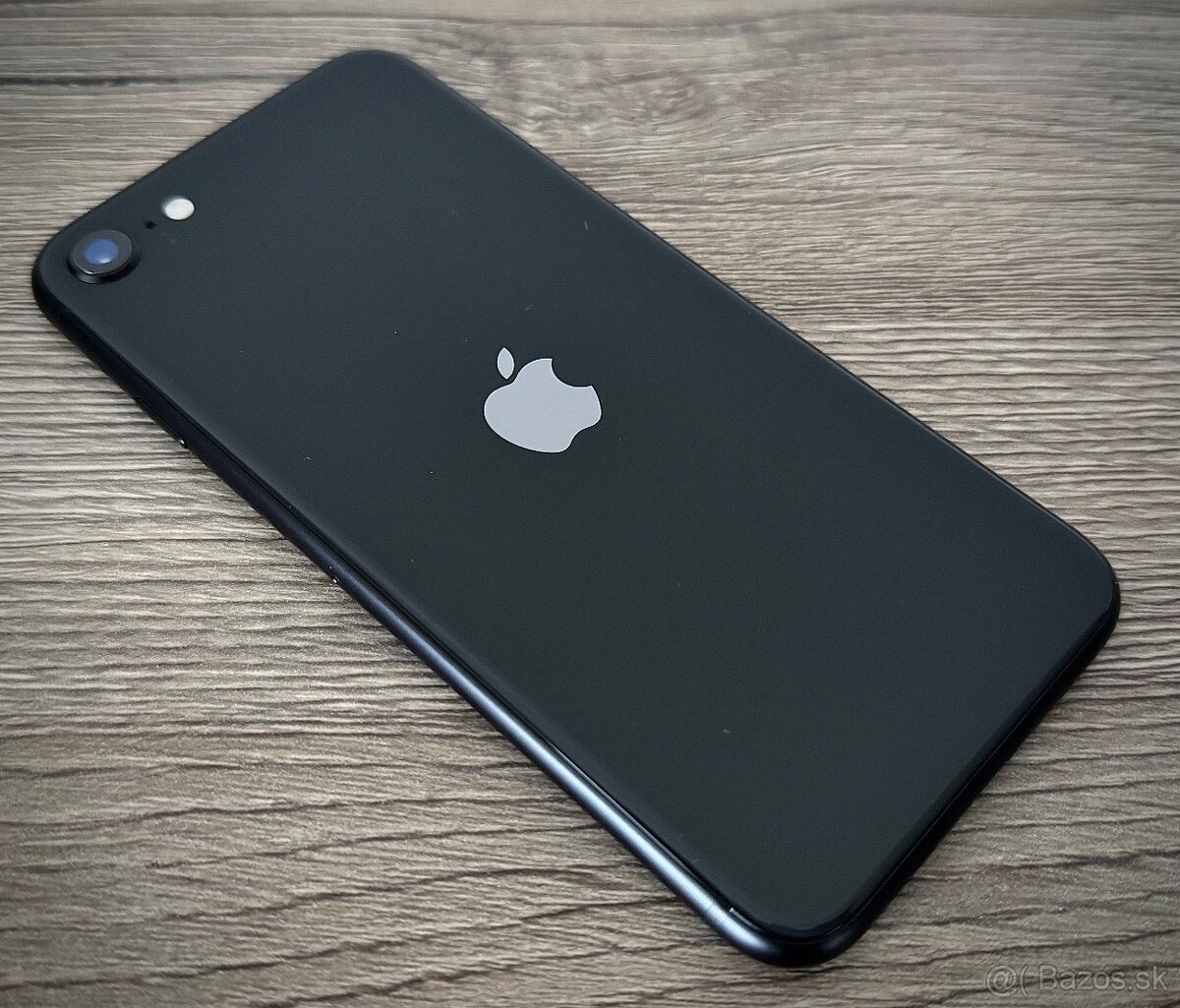 Apple iPhone SE 2020