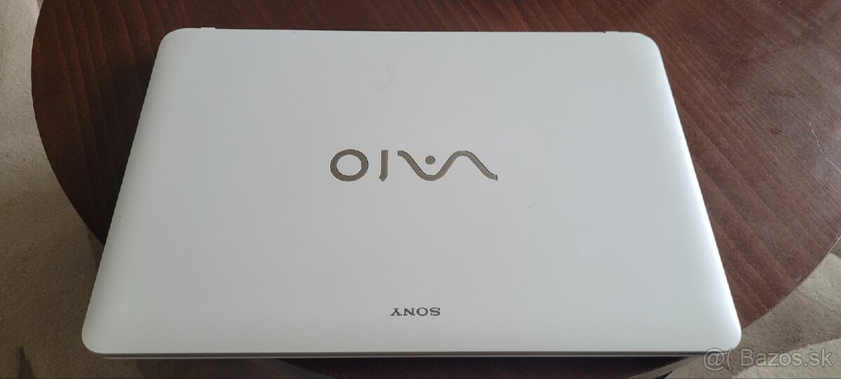 Sony VAIO/ 15.6 displej/ 4GB RAM/ CD/ bez HDD