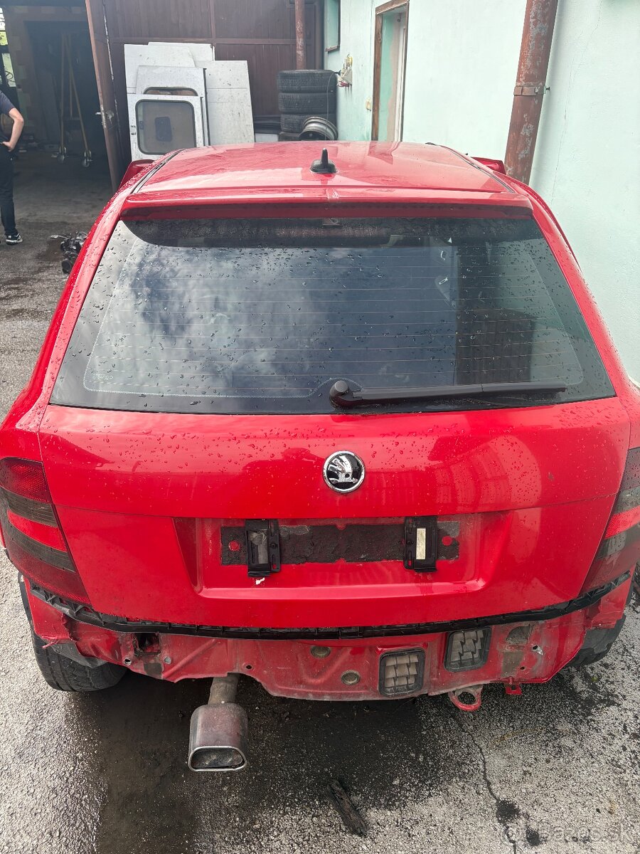 Kufrové dvere Fabia rs