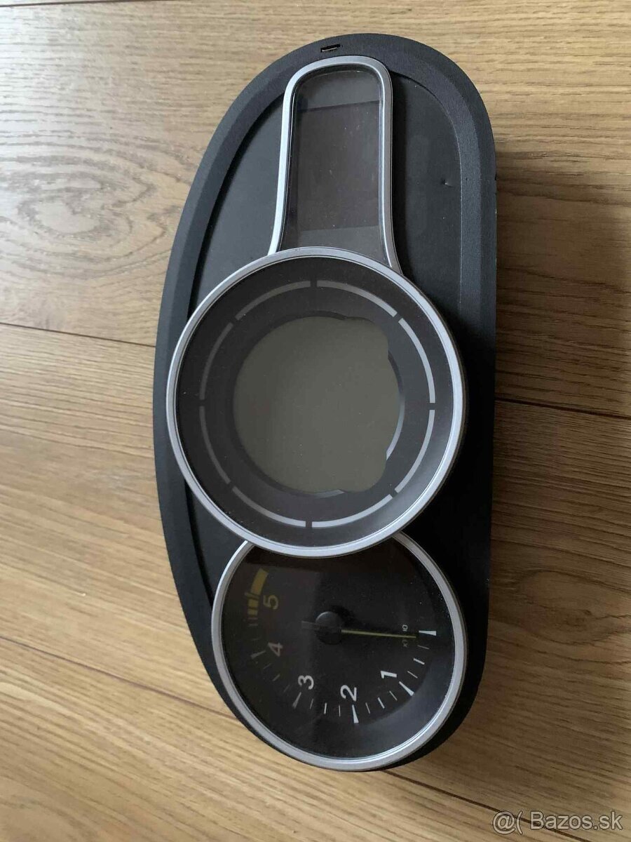 Tachometer Renault Megane 2011