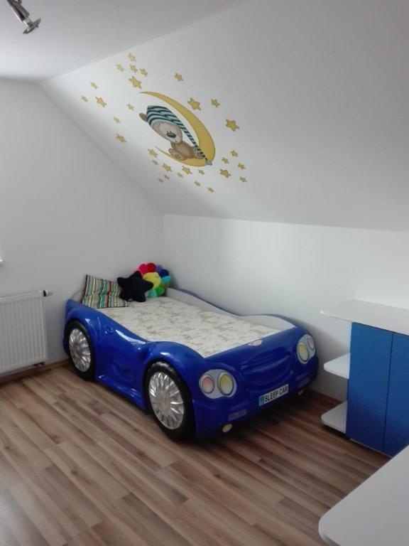 Detská posteľ auto