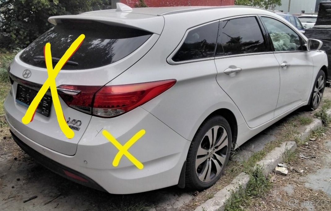 HYUNDAI i40 CW 1.7 CRDi 2015 predám DVERE, AUTOMATICKÁ PREVO