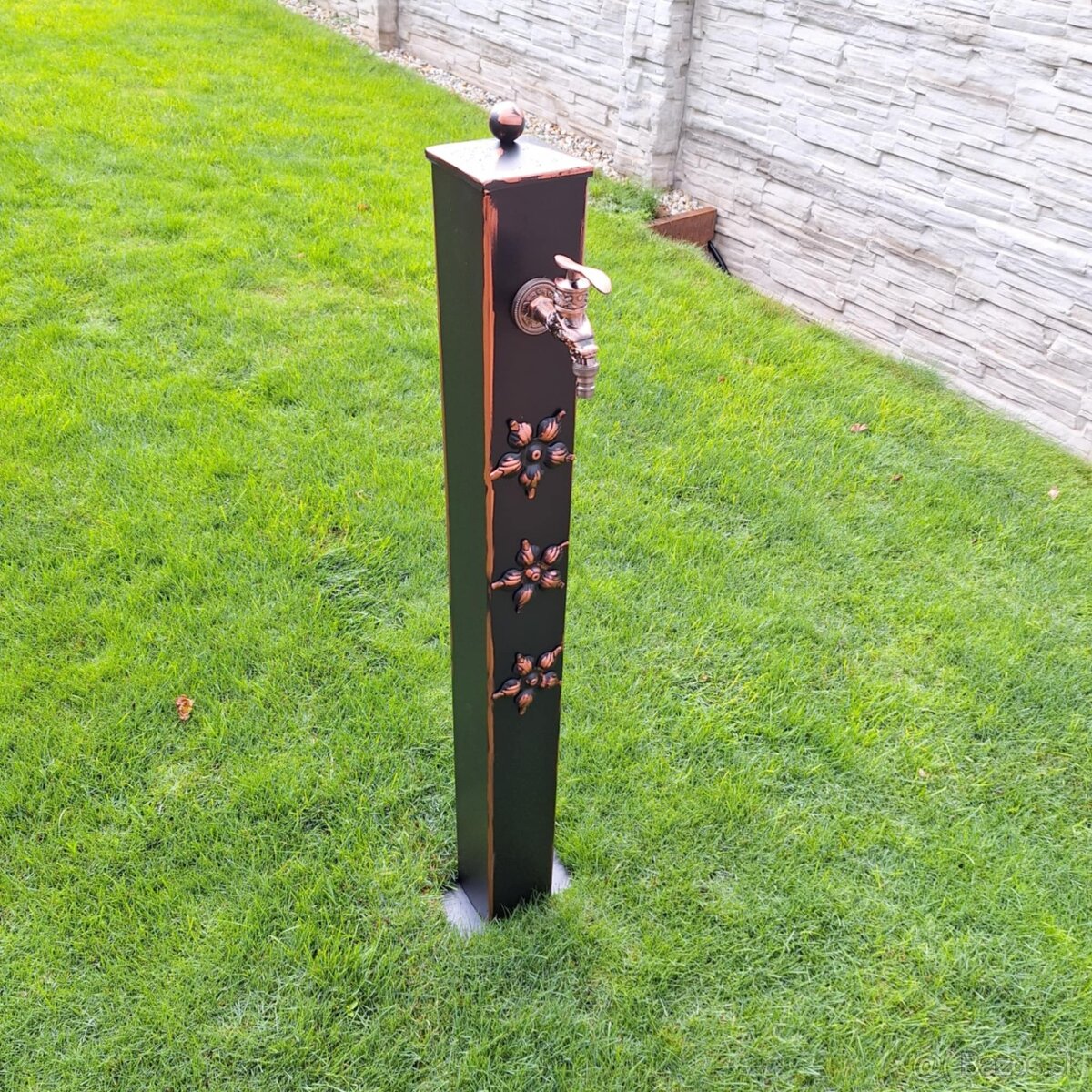 Záhradný stĺpik na vodu