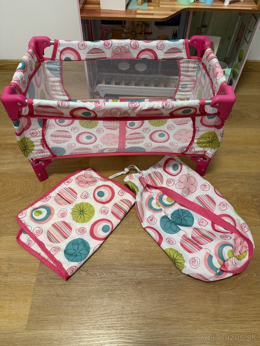 Skladacia postieľka pre bábiky aj s vaničkou a prísl.