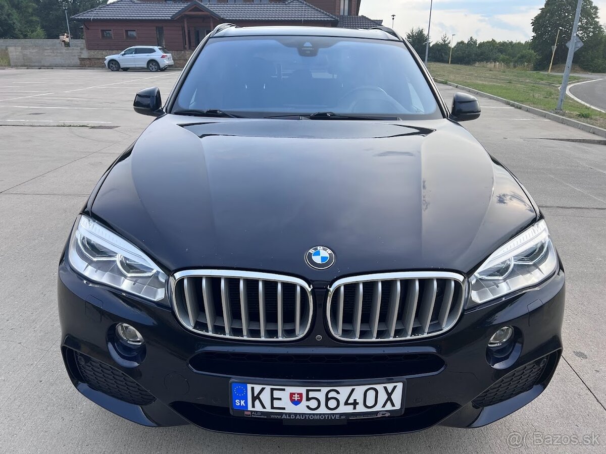 BMW X5 xdrive40d m-packet at 230kw 313hp