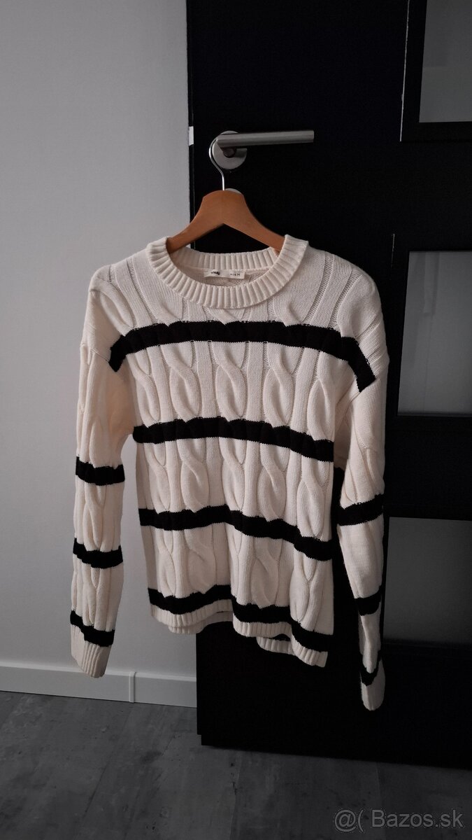 Pruhovany damsky sveter