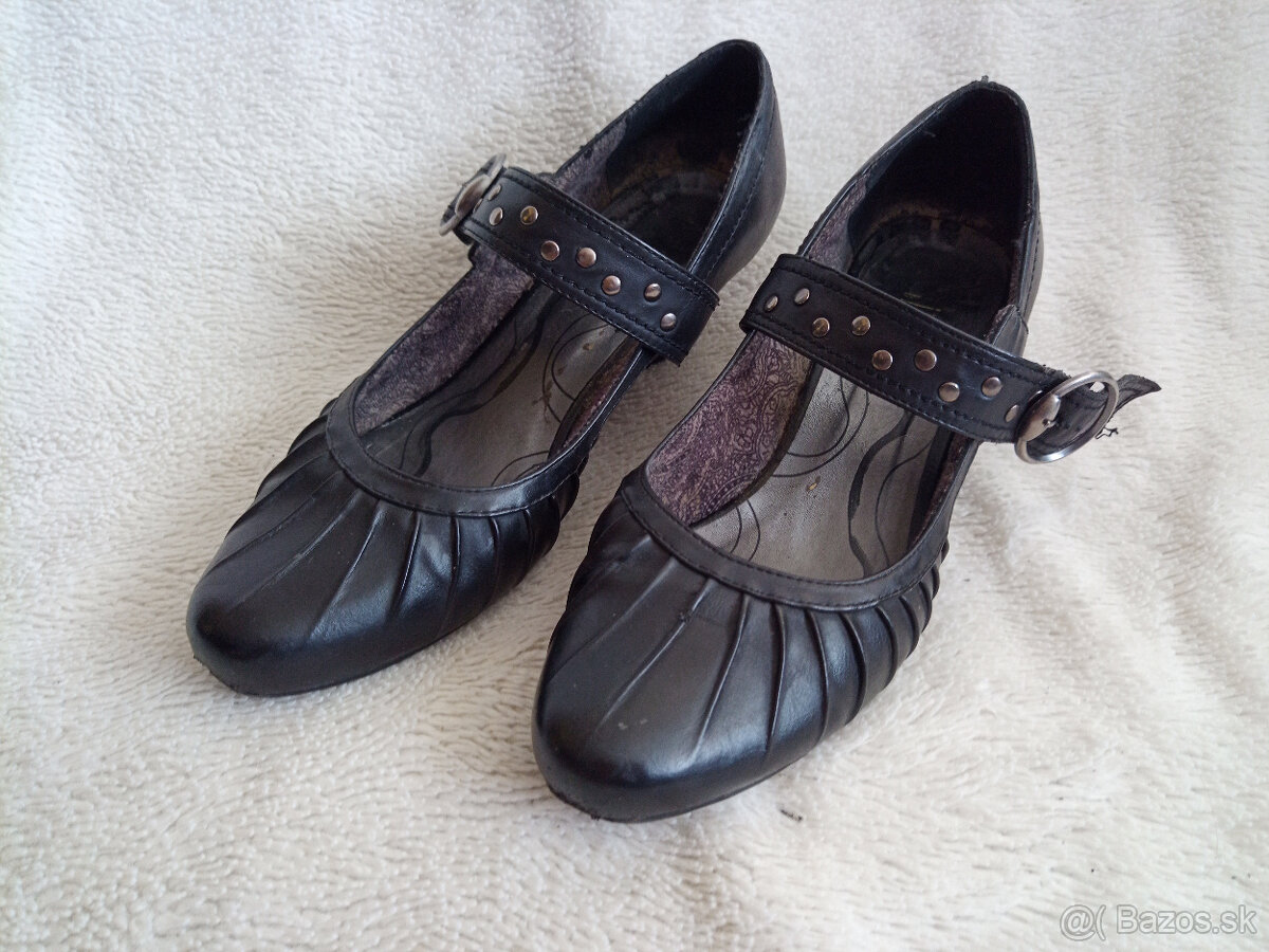 Dámske topánky s prackou značky Cityline č. 40
