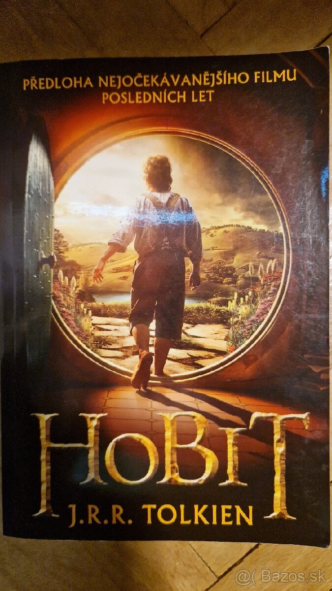 Predam knihu J.R.R.Tolkien - Hobit