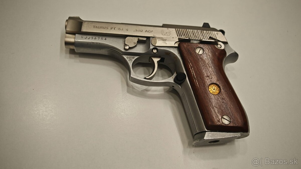 Pištoľ Taurus PT58S