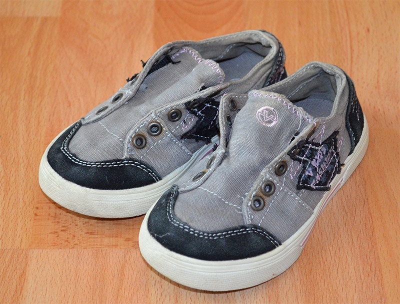 Tenisky zn. Victory, vel. 25-26, vd 16cm
