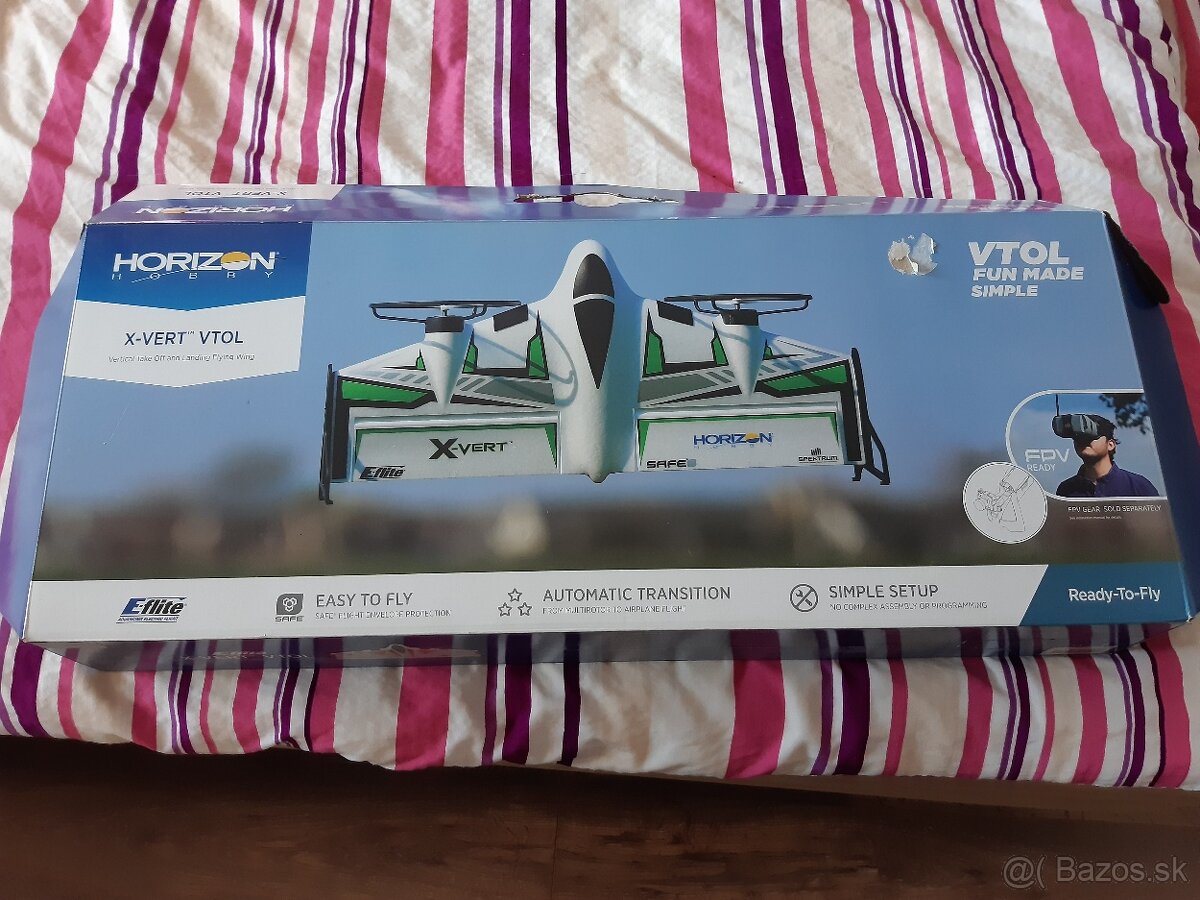 Rc dron lietadlo