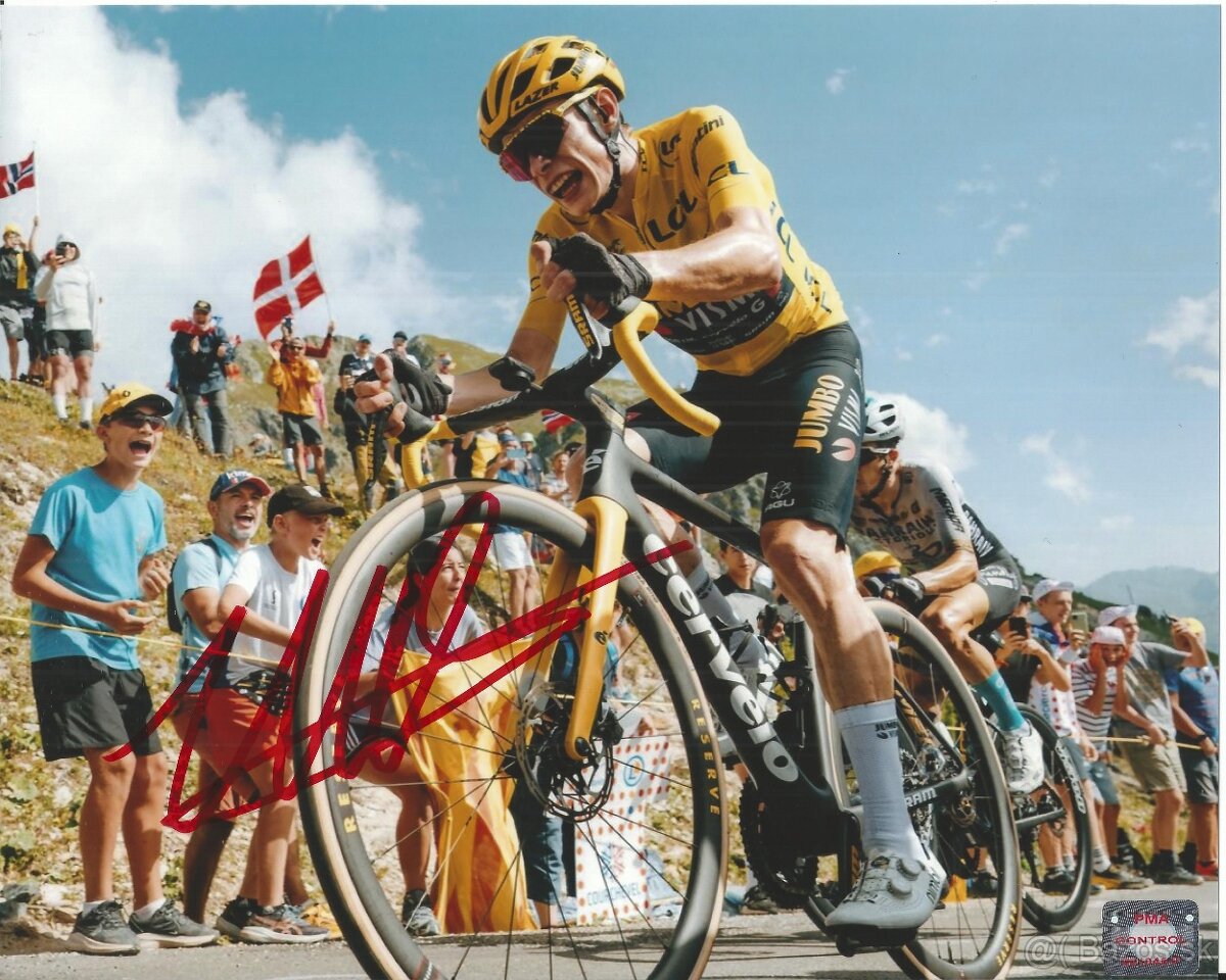 Jonas Vingegaard Hansen - foto s podpisem + COA