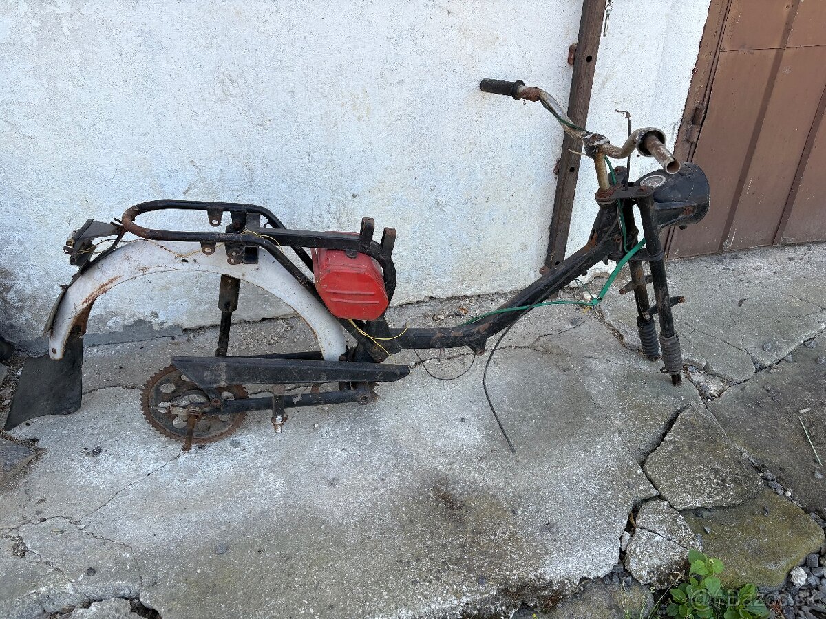 Predám Kostru Jawa Mustang