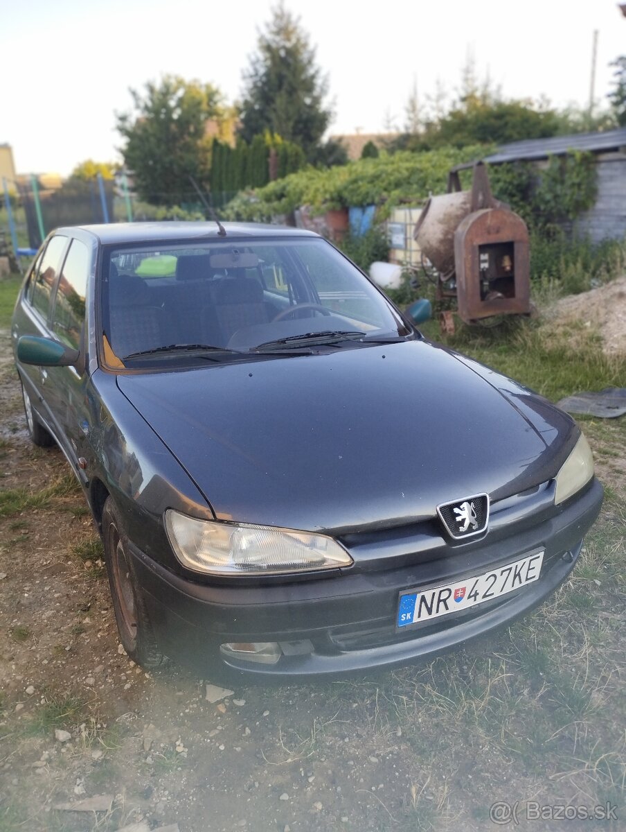 Peugeot 306