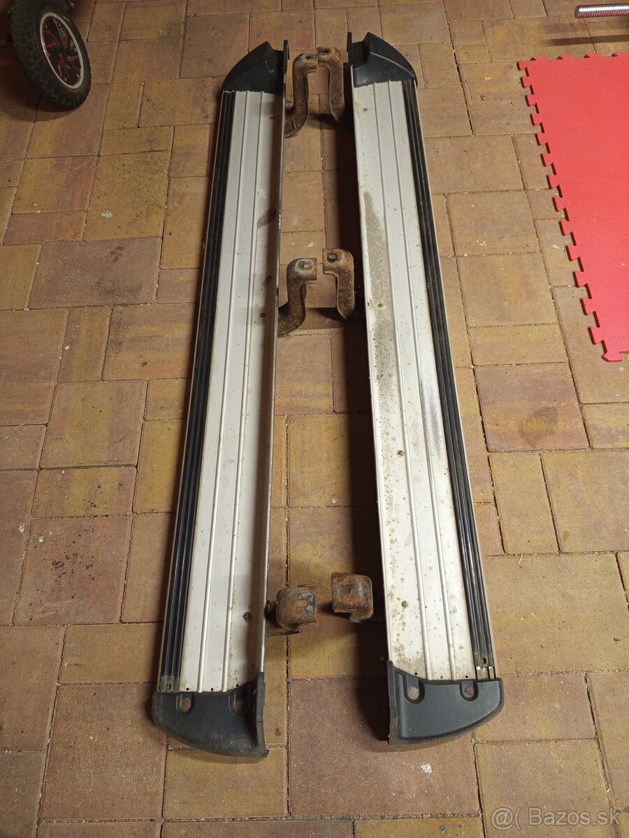 Predám našľapy na Mitsubishi L200