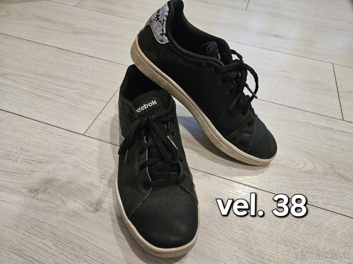 Dámske tenisky, vel 38