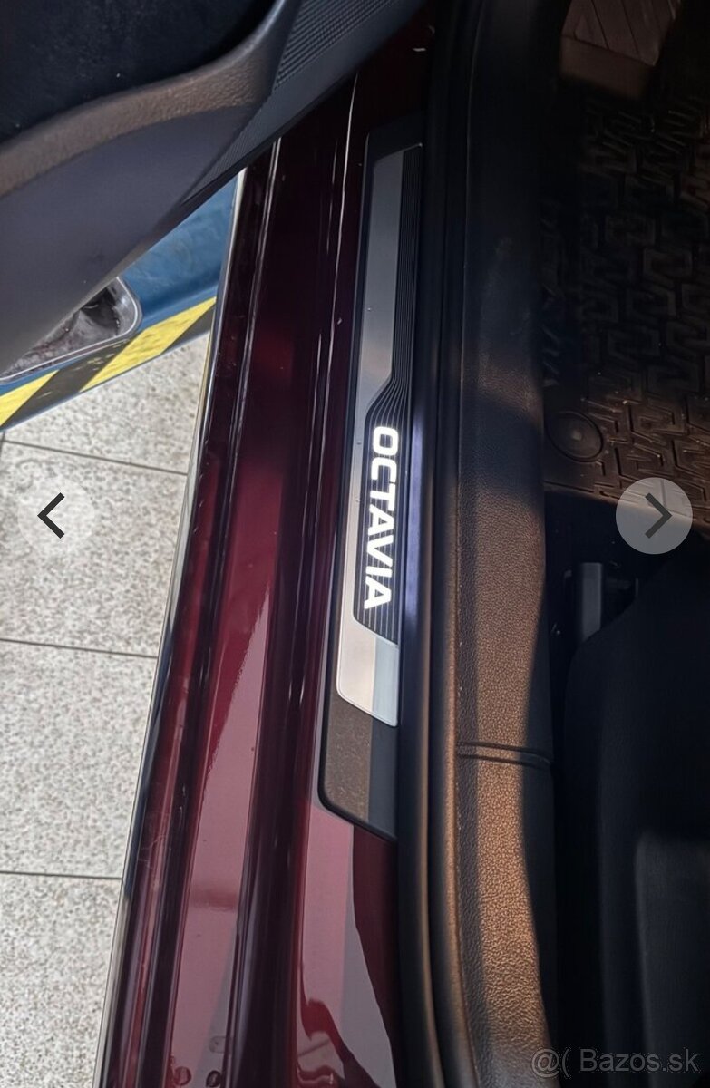 Nové originální led podsvícené prahové lišty Octavia 3,4